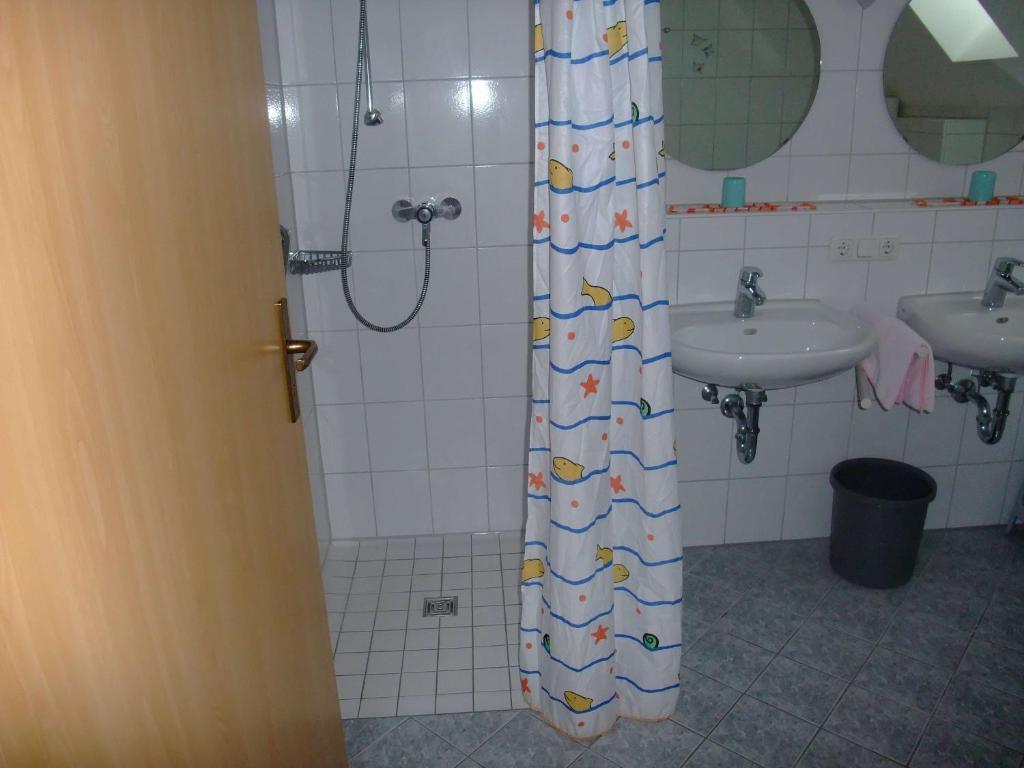 Gasthof Alte Post Obertrubach Quarto foto