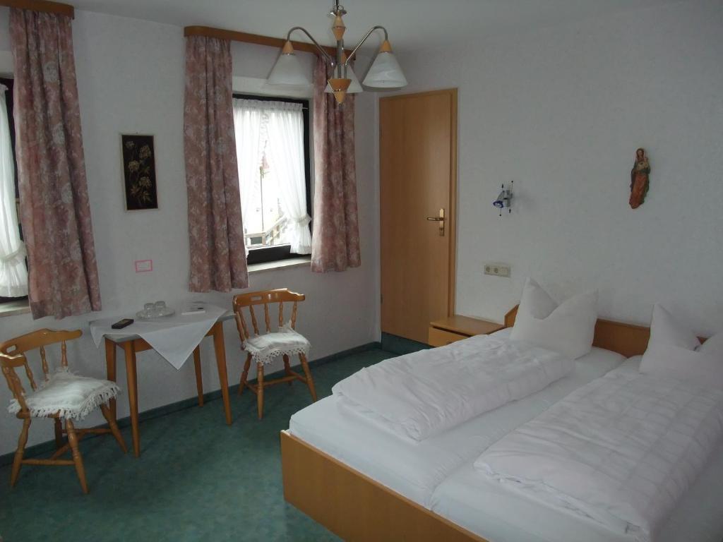 Gasthof Alte Post Obertrubach Quarto foto